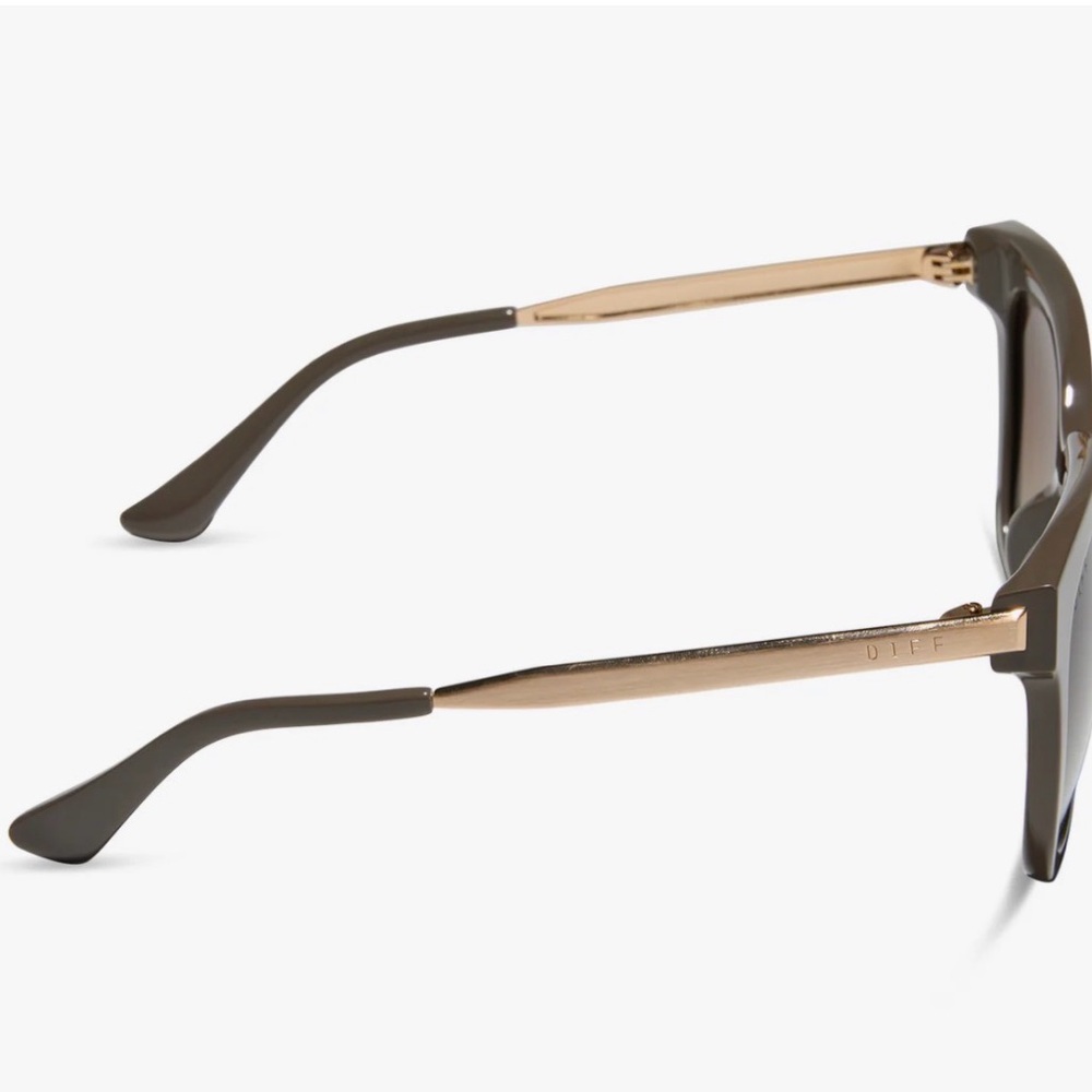 Diff Bella - London Stone Truffle Gradient Polari… - image 2